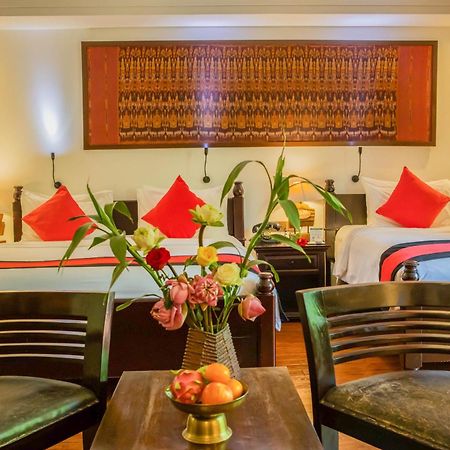 La Rose Suites Phnom Penh Exteriör bild