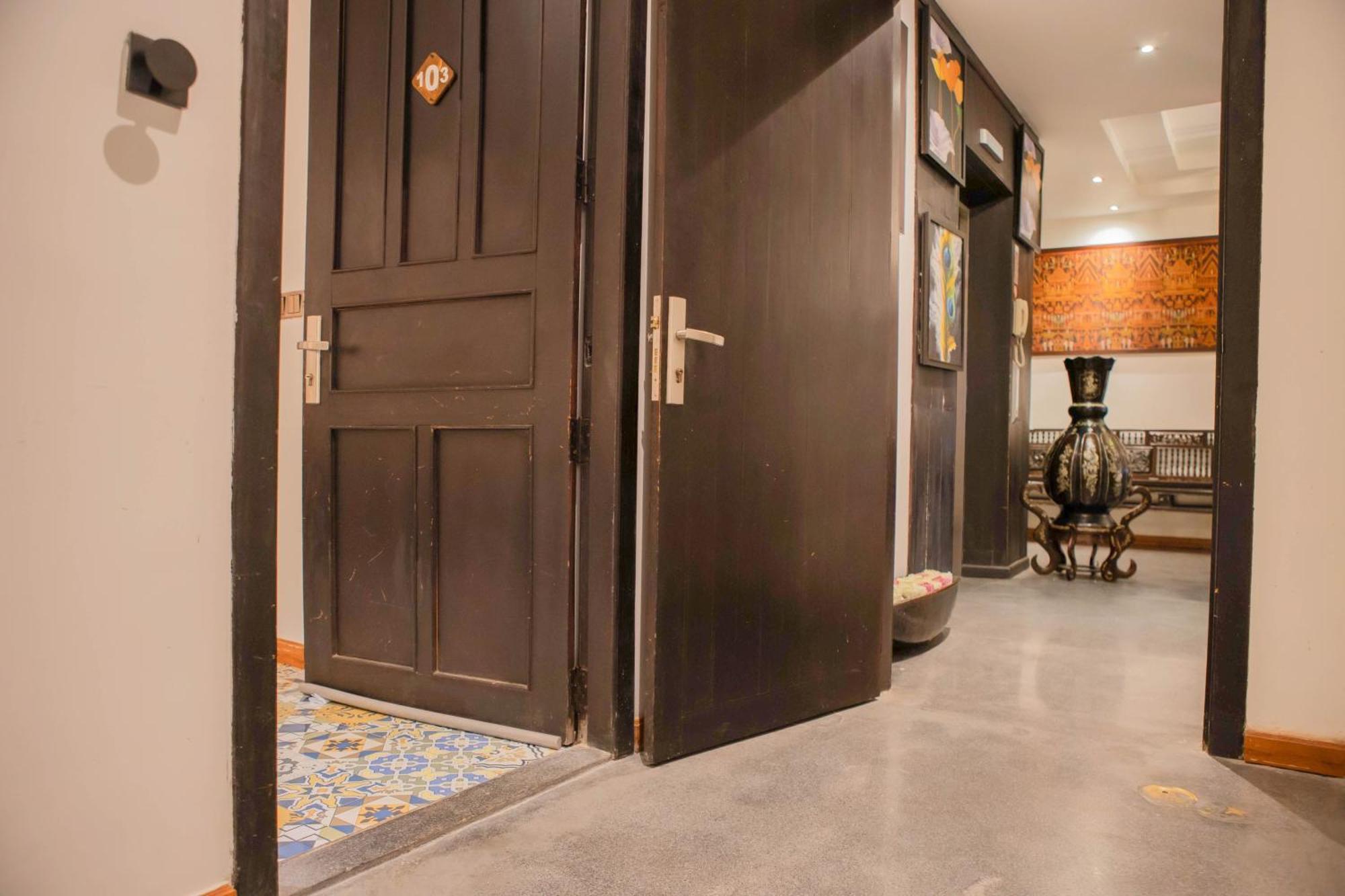 La Rose Suites Phnom Penh Exteriör bild