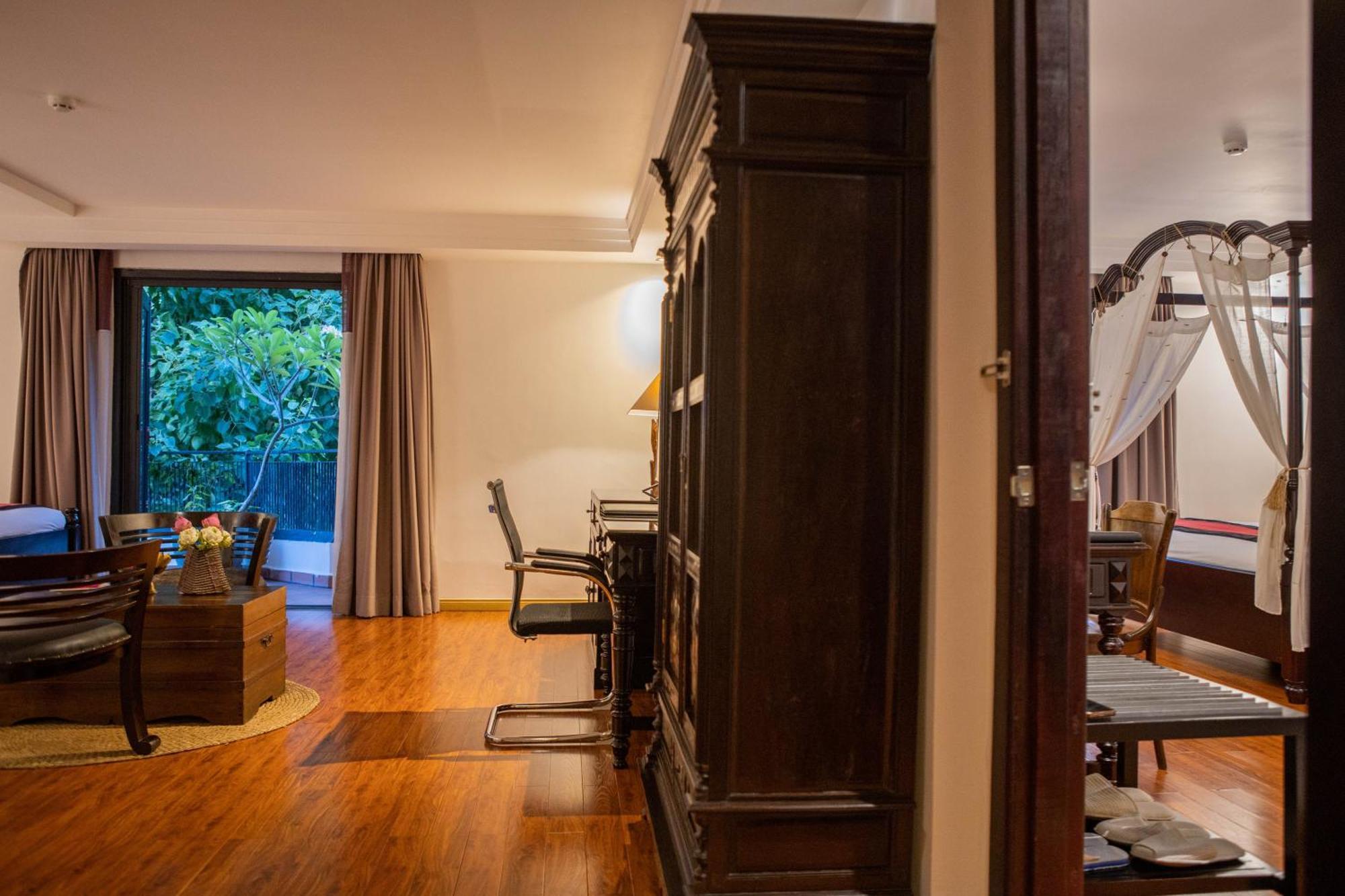 La Rose Suites Phnom Penh Exteriör bild