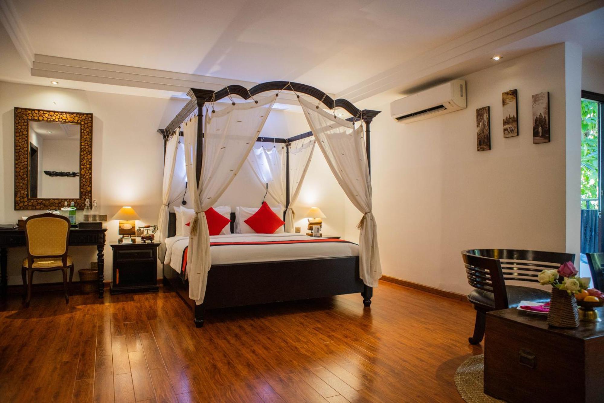 La Rose Suites Phnom Penh Exteriör bild