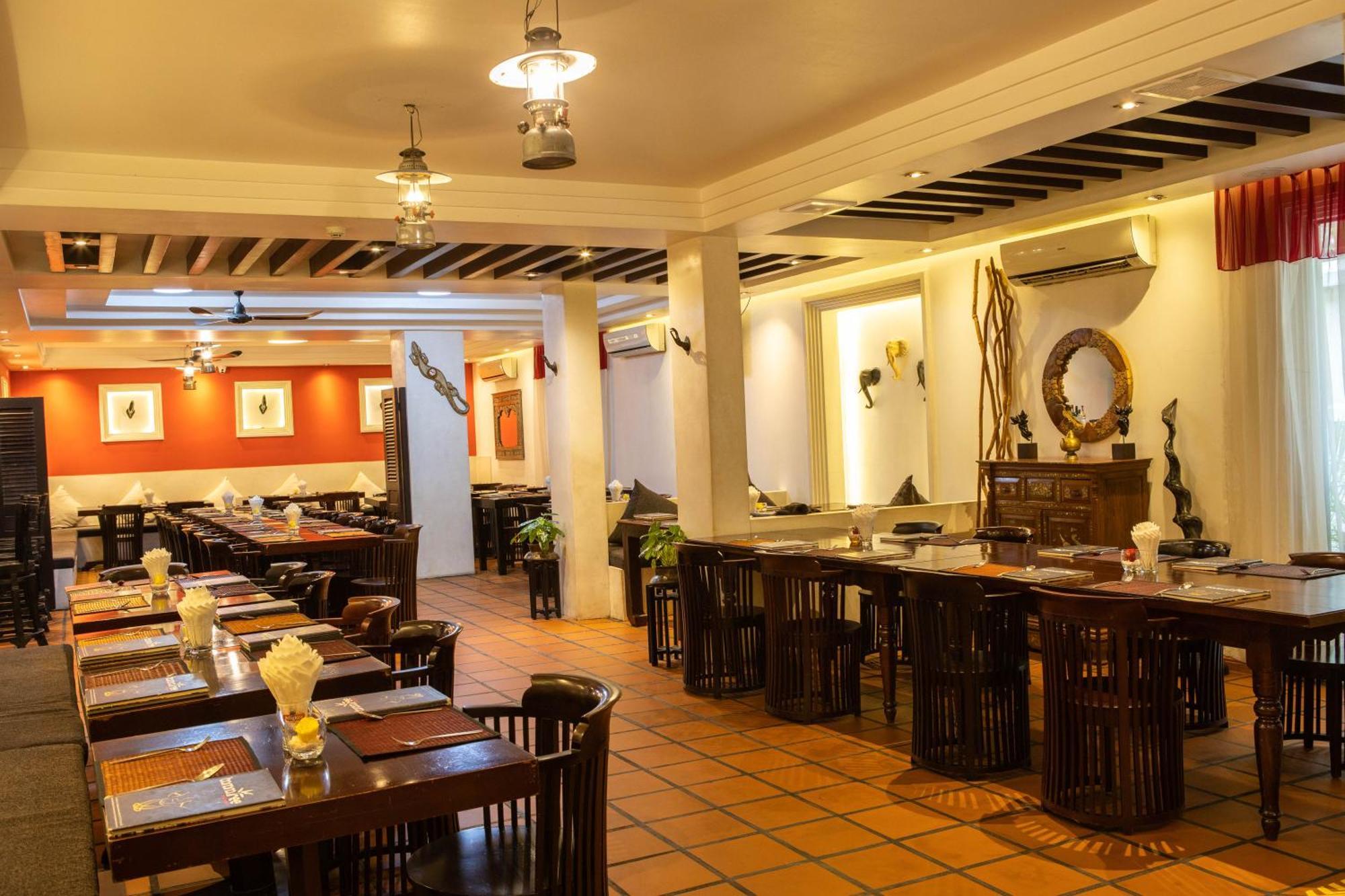 La Rose Suites Phnom Penh Exteriör bild